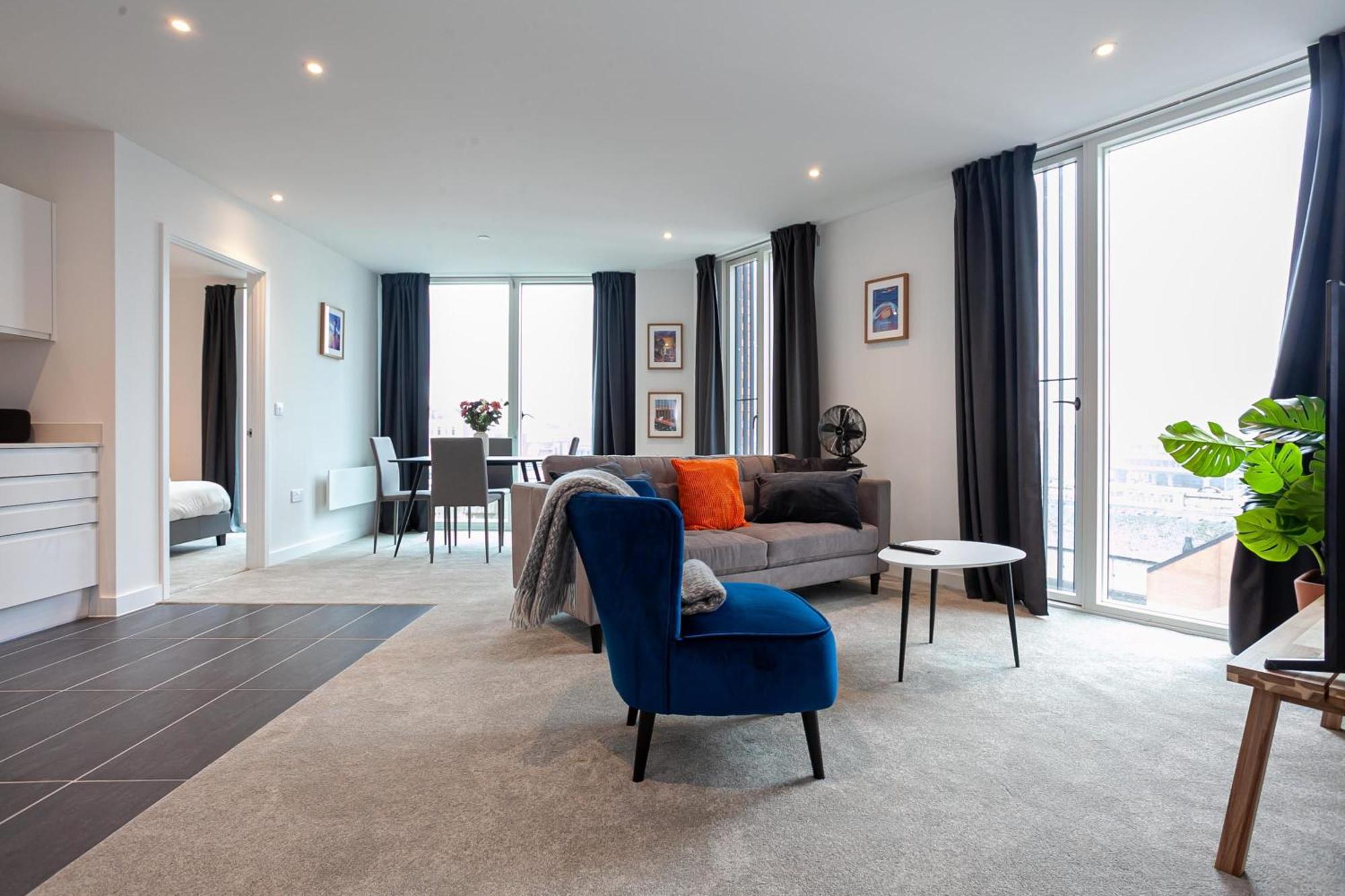 Spacious 2 Bed Apartment In Central マンチェスター エクステリア 写真